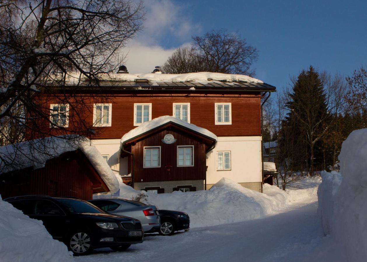 Horske Stredisko Eljon Hotel Špindlerŭv Mlýn Eksteriør billede